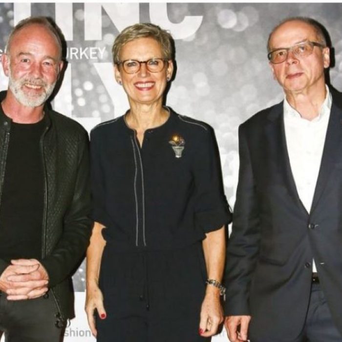 austrian-fashion-greets-turkey_4995