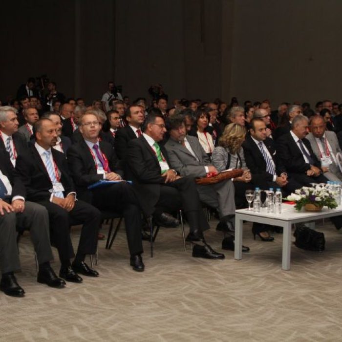 ict-summit-eurasia-2011bilisim-zirvesisinirlar-kalkiyor_2946