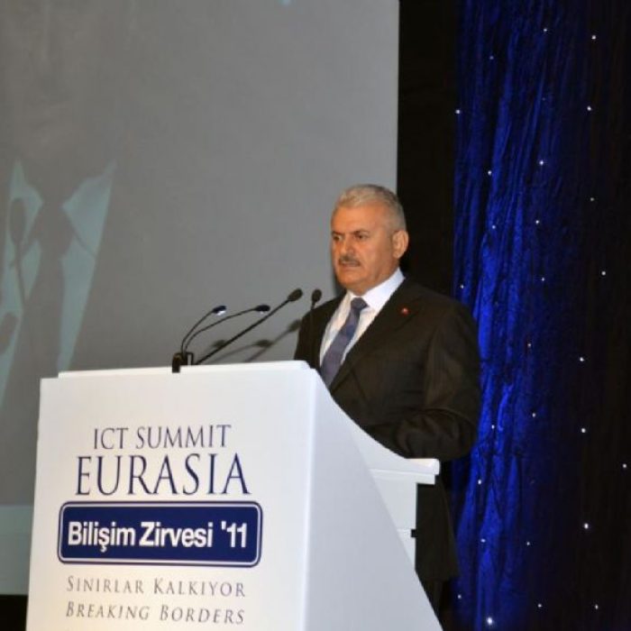 ict-summit-eurasia-2011bilisim-zirvesisinirlar-kalkiyor_7223