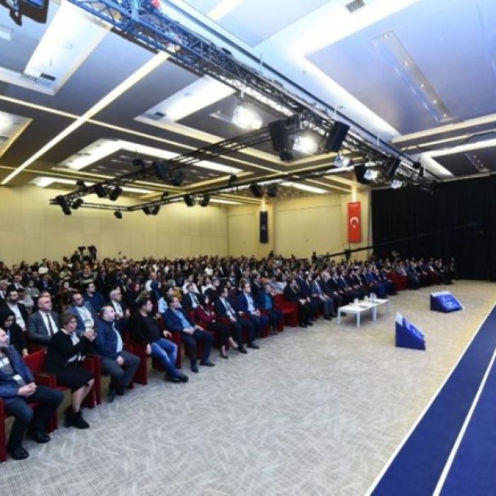 uluslararasi-ulasim-sempozyumu-ve-fuari-2014_2139